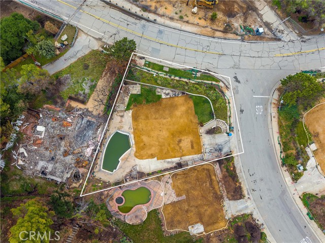 3304 Rubio Crest Drive, Altadena CA: https://media.crmls.org/medias/3a41cc2e-ba59-4a67-b515-7d30a66ecd35.jpg