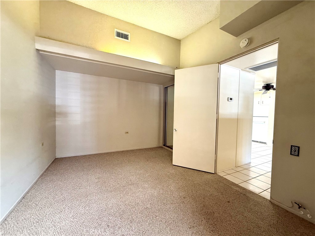 MLS #OC25123789 image #15
