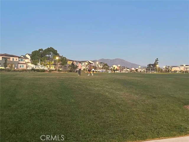 Detail Gallery Image 16 of 19 For 426 Treble, Irvine,  CA 92618 - 4 Beds | 3/2 Baths