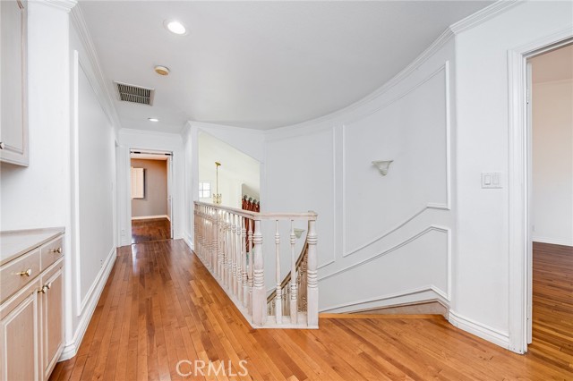 Detail Gallery Image 18 of 36 For 19314 Yolie, Tarzana,  CA 91356 - 4 Beds | 4 Baths