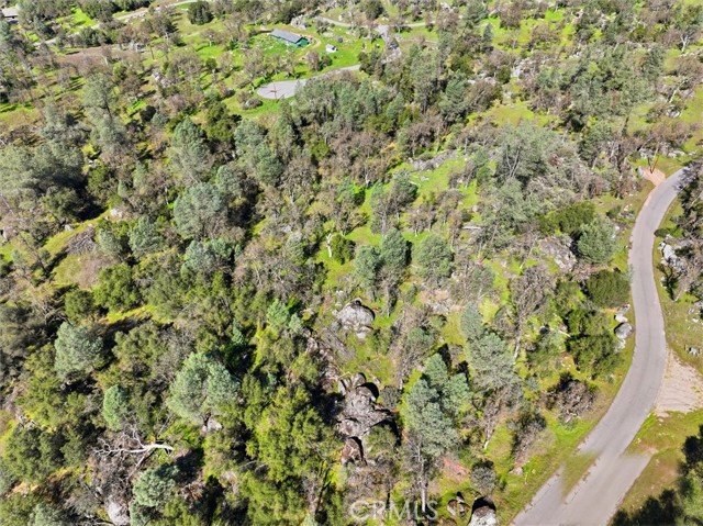 Detail Gallery Image 3 of 34 For 4251 Burl, Mariposa,  CA 95338 - – Beds | – Baths