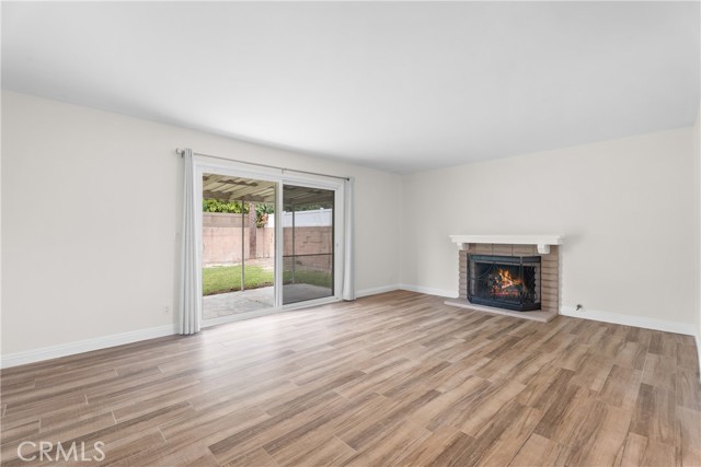 Detail Gallery Image 9 of 27 For 17551 Misty, Huntington Beach,  CA 92649 - 4 Beds | 2 Baths