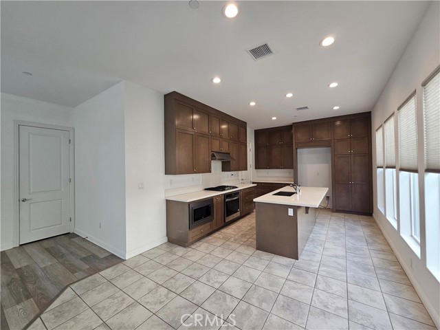20841 W Acorn Circle, Porter Ranch CA: https://media.crmls.org/medias/3a43b09d-212a-486a-a483-587fab484535.jpg