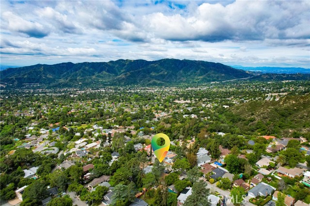 5624 Freeman Avenue, La Crescenta CA: https://media.crmls.org/medias/3a44c259-15ca-4f4f-80a4-eb5207438326.jpg