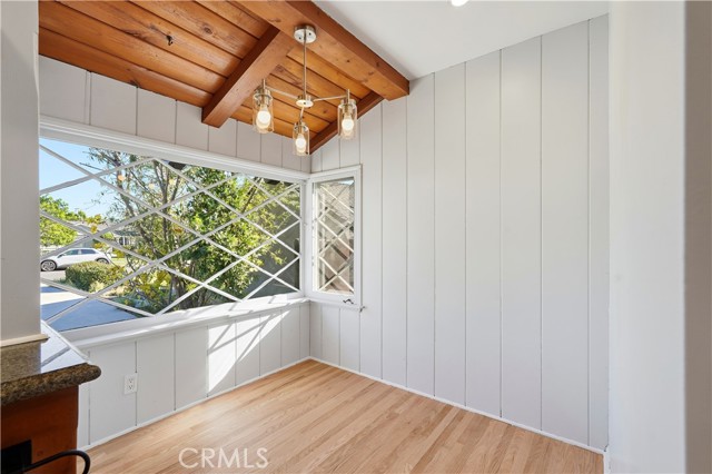 Detail Gallery Image 10 of 35 For 9207 Whitaker Ave, Northridge,  CA 91343 - 4 Beds | 2 Baths