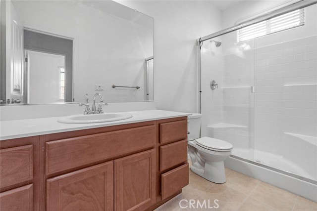 Detail Gallery Image 7 of 32 For 1416 Woodbury Ct, Merced,  CA 95348 - 5 Beds | 3 Baths