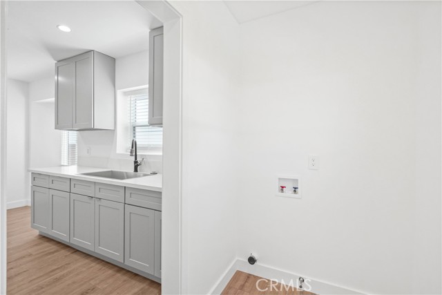 Detail Gallery Image 24 of 32 For 11031 Lull St, Sun Valley,  CA 91352 - 2 Beds | 1/1 Baths