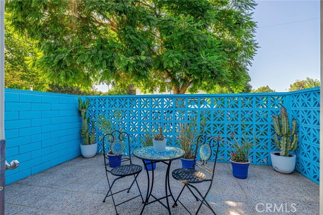 Detail Gallery Image 27 of 53 For 14156 Califa, Sherman Oaks,  CA 91401 - 3 Beds | 2 Baths