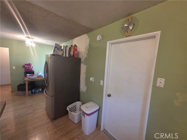 Detail Gallery Image 5 of 29 For 9906 Cypress Ave, Fontana,  CA 92335 - 3 Beds | 2 Baths