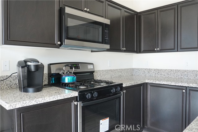 3452 Sonya, Rosamond CA: https://media.crmls.org/medias/3a48b7ce-8e38-4438-97d2-a2d0e57e8464.jpg