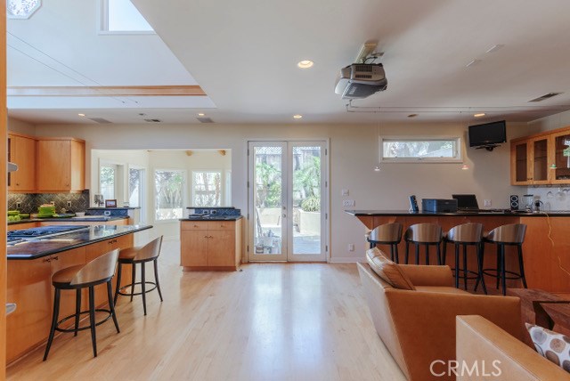 2408 Pine Avenue, Manhattan Beach, California 90266, 4 Bedrooms Bedrooms, ,3 BathroomsBathrooms,Residential,Sold,Pine,SB17163813