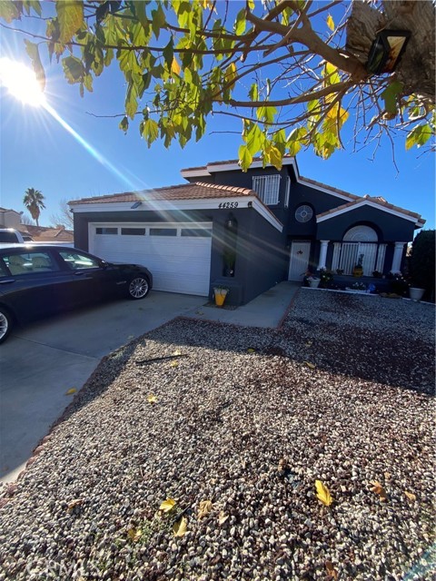 44259 23rd W Street, Lancaster CA: https://media.crmls.org/medias/3a49952c-5849-4d23-89a9-7cbbe68757a4.jpg