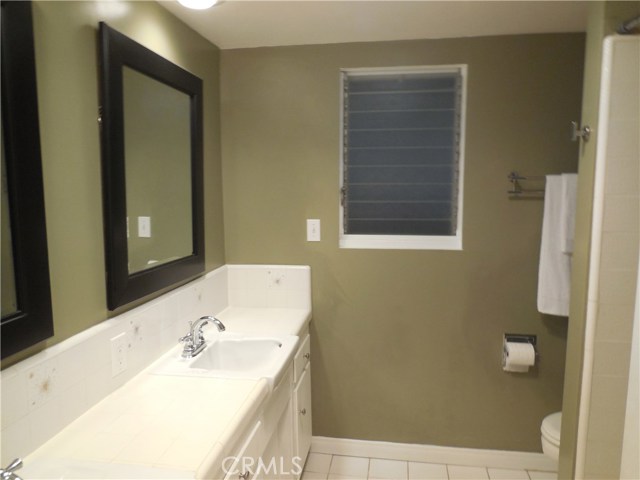 Second bathroom.