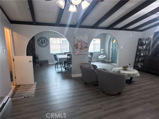 Detail Gallery Image 29 of 44 For 9943 Cedardale Dr, Santa Fe Springs,  CA 90670 - 6 Beds | 3 Baths