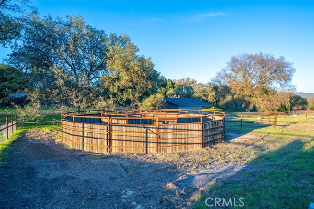 Detail Gallery Image 57 of 68 For 9235 N Forty, Atascadero,  CA 93422 - 5 Beds | 3/1 Baths