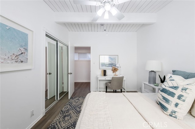 1012 Prospect Avenue, Hermosa Beach, California 90254, 2 Bedrooms Bedrooms, ,1 BathroomBathrooms,Residential,For Sale,Prospect,SB25046090