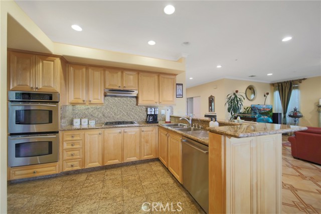 Detail Gallery Image 38 of 48 For 3828 Sky View Ln, La Crescenta,  CA 91214 - 5 Beds | 4 Baths