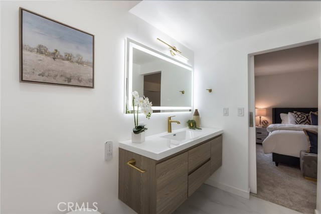 Detail Gallery Image 21 of 33 For 1007 S Catalina Ave #109,  Redondo Beach,  CA 90277 - 2 Beds | 2 Baths