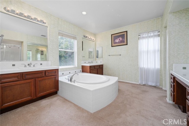 2712 Ashwood, Costa Mesa CA: https://media.crmls.org/medias/3a4c4348-aa1d-4c17-ae2d-ba82525c2d1f.jpg