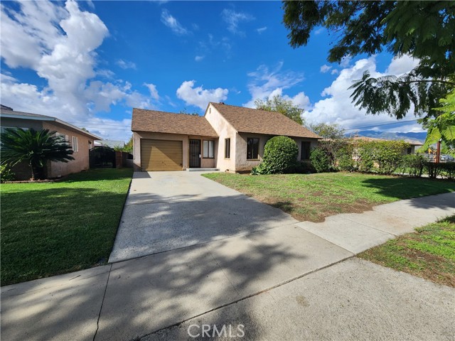 Detail Gallery Image 2 of 22 For 305 S Angeleno Ave, Azusa,  CA 91702 - 2 Beds | 1 Baths