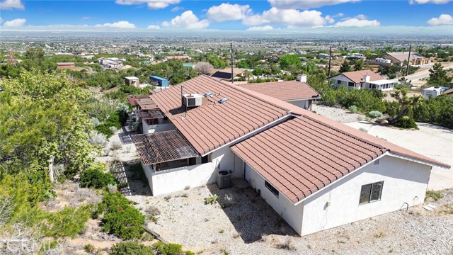 Image 56 of 67 For 2929 Snow Line