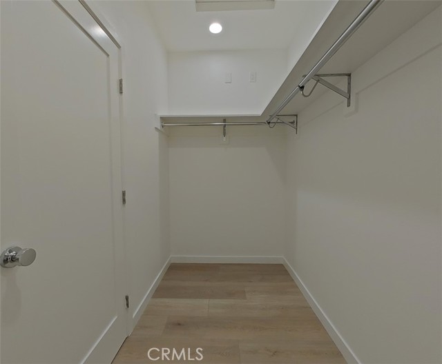 Detail Gallery Image 33 of 55 For 6118 Amos, Lakewood,  CA 90712 - 9 Beds | 7 Baths