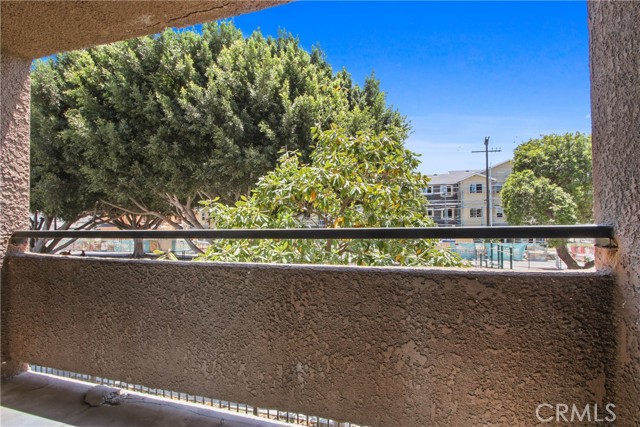 Detail Gallery Image 8 of 11 For 1450 Locust Ave #205,  Long Beach,  CA 90813 - 1 Beds | 1 Baths