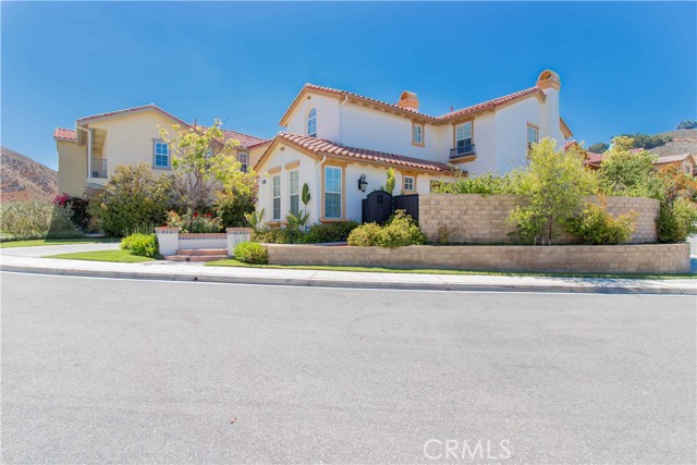 Detail Gallery Image 4 of 41 For 4684 Luna Ct, Calabasas,  CA 91302 - 4 Beds | 4/1 Baths