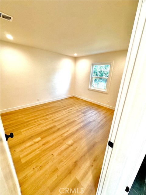 Detail Gallery Image 17 of 35 For 2064 Republic Ave, Costa Mesa,  CA 92627 - 4 Beds | 2 Baths