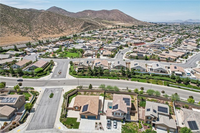 29167 Moraga Street, Menifee CA: https://media.crmls.org/medias/3a4e8232-f1df-4160-bd11-d702fed3fee9.jpg