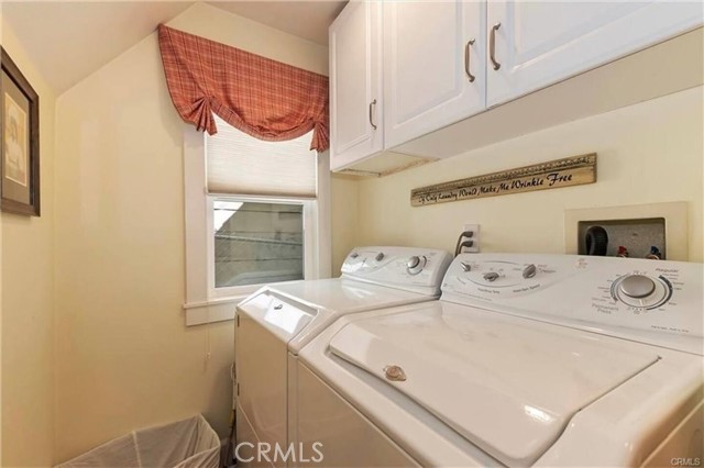 855 Lake Drive, Lake Arrowhead CA: https://media.crmls.org/medias/3a4ee08e-368f-4ec8-aba3-3a74aa534b1d.jpg