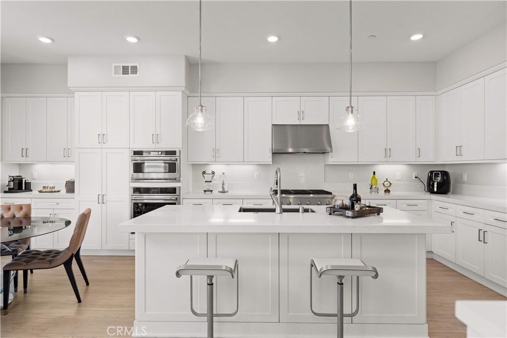 MLS #OC26146793 image #2