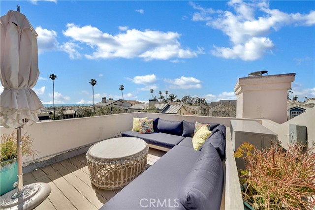 Detail Gallery Image 30 of 32 For 412 Acacia Ave, Corona Del Mar,  CA 92625 - 3 Beds | 3/1 Baths