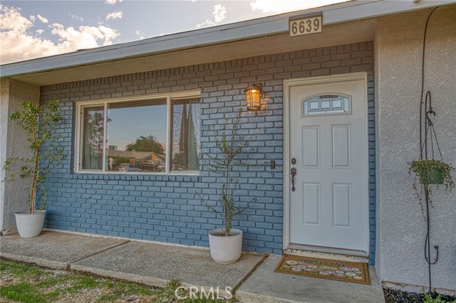 Detail Gallery Image 2 of 36 For 6639 Rex, Winton,  CA 95388 - 3 Beds | 1 Baths