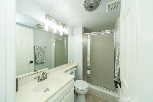 Detail Gallery Image 9 of 12 For 7260 Hillside, Los Angeles,  CA 90046 - 1 Beds | 2 Baths