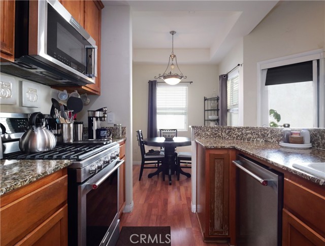 Detail Gallery Image 6 of 23 For 1323 Post Ave #K,  Torrance,  CA 90501 - 2 Beds | 1/1 Baths