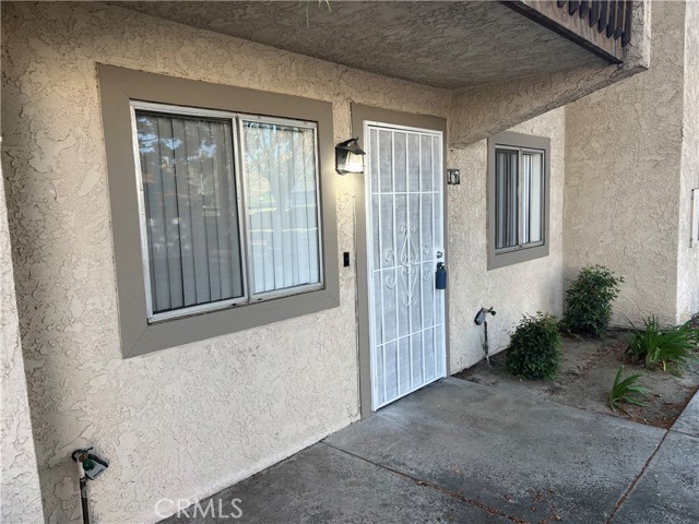 Detail Gallery Image 2 of 27 For 1251 S Meadow Ln #167,  Colton,  CA 92324 - 2 Beds | 2 Baths