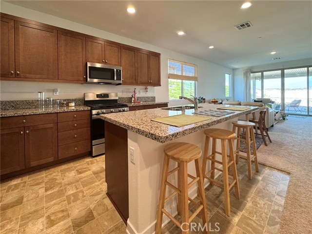 Detail Gallery Image 7 of 33 For 11418 Sheridan Way, Beaumont,  CA 92223 - 3 Beds | 2 Baths
