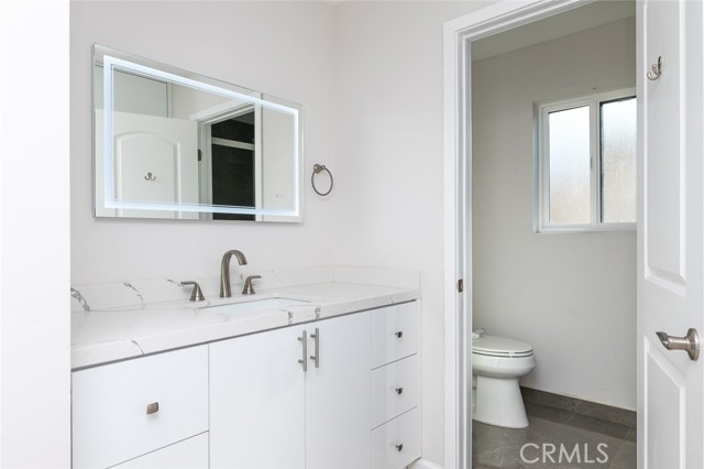 356 W California Avenue, Glendale CA: https://media.crmls.org/medias/3a53ced4-c2d8-43b5-967d-71622aee5ac8.jpg
