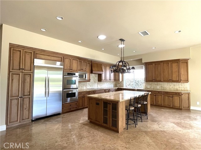 2068 Radnor Avenue, Long Beach CA: https://media.crmls.org/medias/3a542df2-25f8-4a6f-8154-ef0e00806f66.jpg
