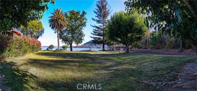 8336 Paradise Valley Boulevard, Lucerne CA: https://media.crmls.org/medias/3a54a262-549d-4b46-bd20-00247451c0f5.jpg