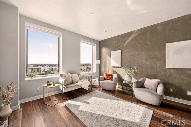 3810 Wilshire Boulevard, Los Angeles CA: https://media.crmls.org/medias/3a55a1f3-6a20-4f7e-9409-aa76b07b881a.jpg