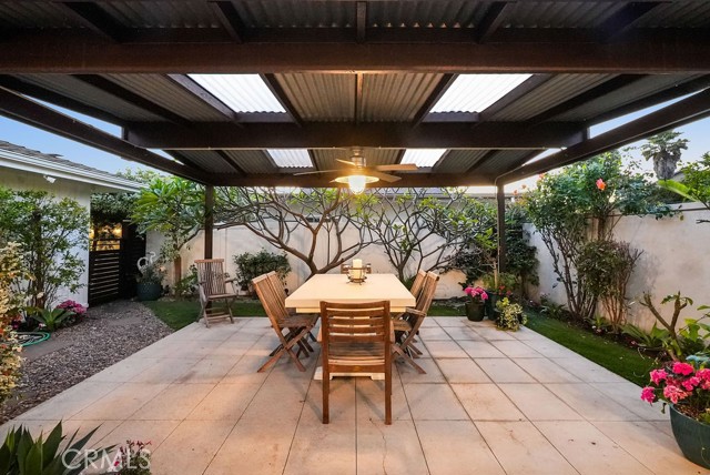 4203 Calle Mayo, San Clemente CA: https://media.crmls.org/medias/3a55f009-84e4-4d17-9036-4e7cde763a83.jpg