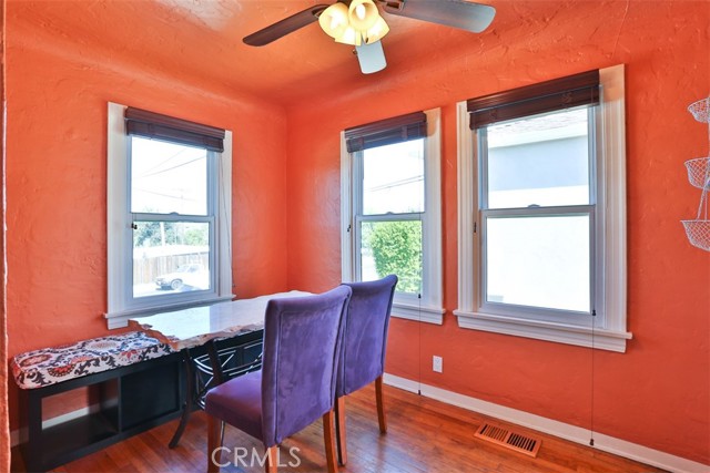 10450 Mountair Avenue photo 6