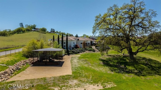 Detail Gallery Image 17 of 39 For 16390 Norte Rd, Atascadero,  CA 93422 - 4 Beds | 4 Baths