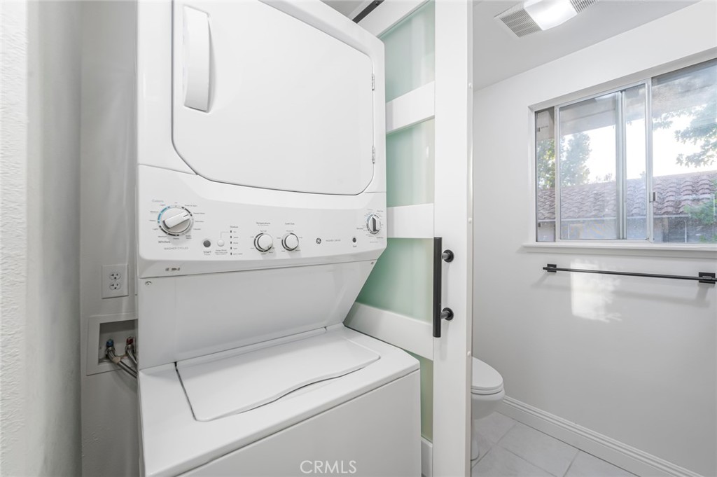 MLS #OC25255577 image #18