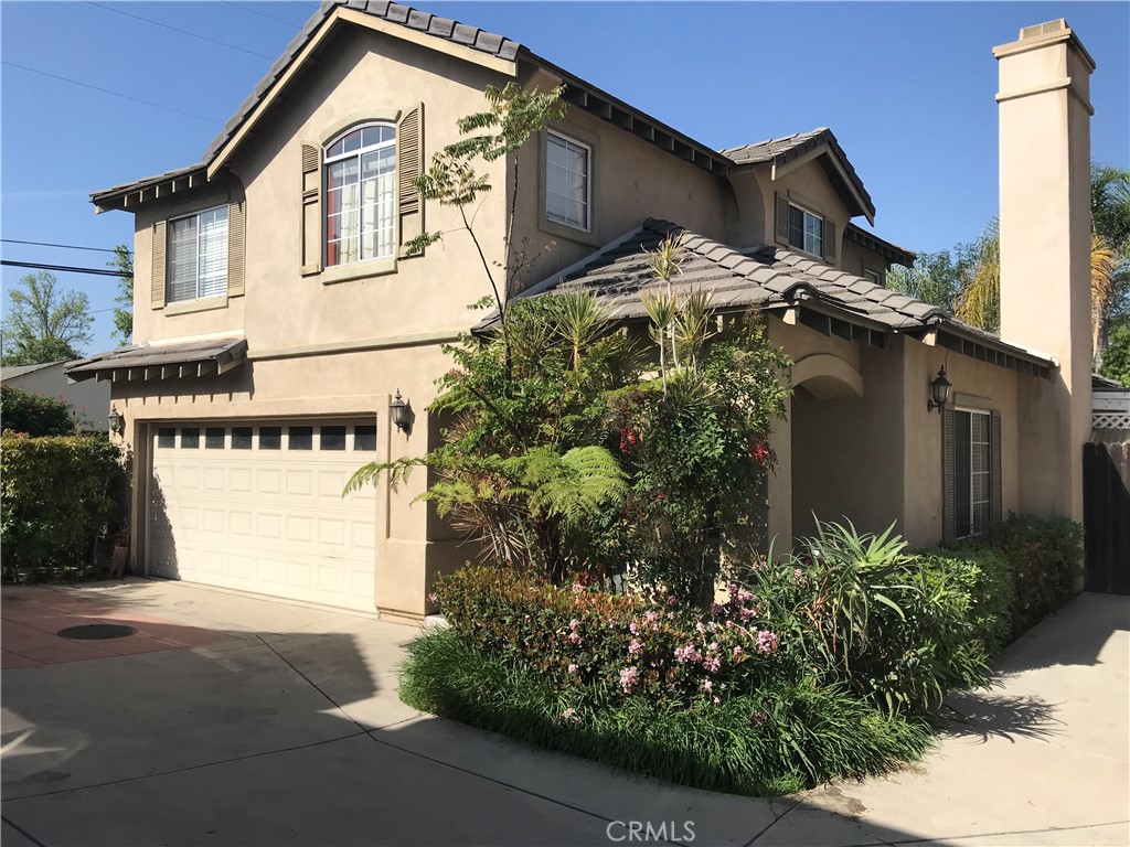 2522 Huntington Drive