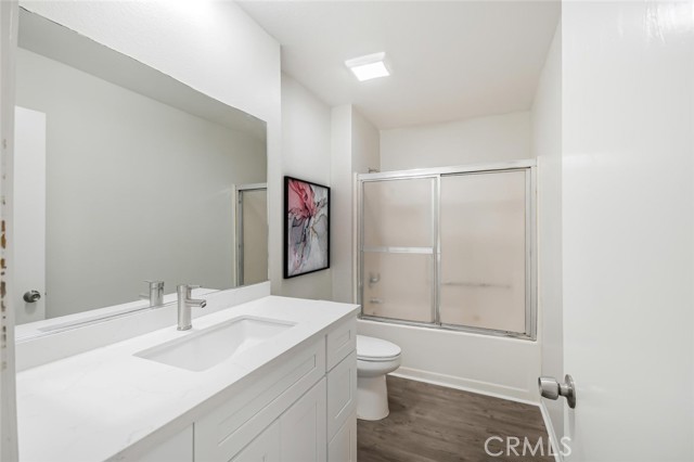 Detail Gallery Image 9 of 12 For 1700 E Avenue Q14 #2,  Palmdale,  CA 93550 - 3 Beds | 2 Baths