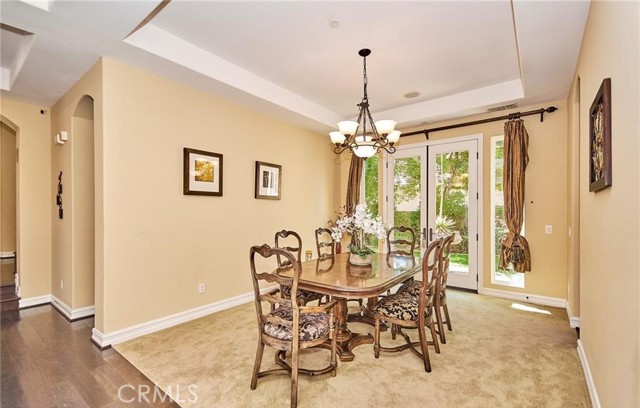 Detail Gallery Image 7 of 47 For 3811 Belgian Ln, Yorba Linda,  CA 92886 - 4 Beds | 5/1 Baths