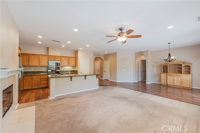 Detail Gallery Image 11 of 40 For 34278 Torrey Pines Court, Lake Elsinore,  CA 92532 - 3 Beds | 2 Baths